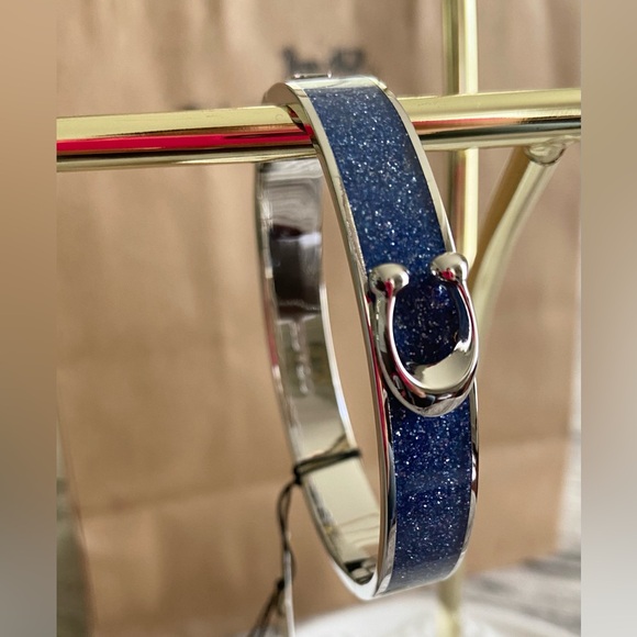 NWT! Coach enamel hinge bracelet in sparkling blue and silver with gift wrap - Picture 3 of 12